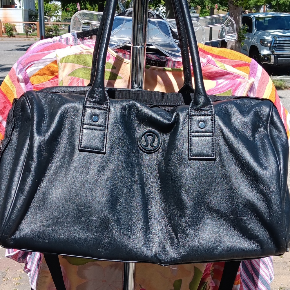 Lululemon Athletica Duffle Bag Gem